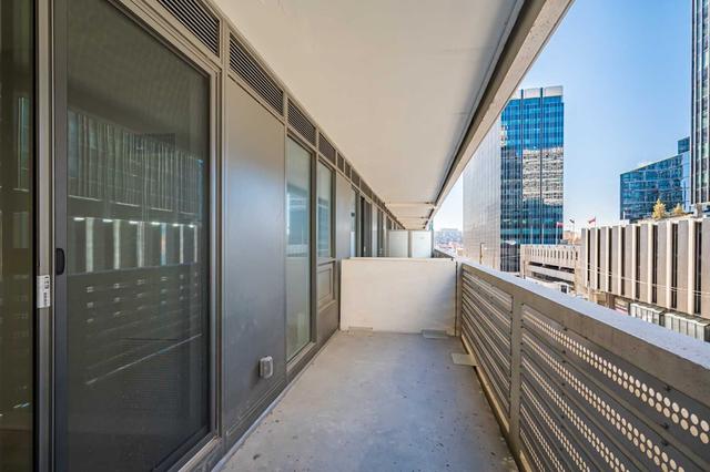 313 - 2221 Yonge St, Condo with 1 bedrooms, 2 bathrooms and 0 parking in Toronto ON | Image 10