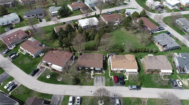 334 Wyldwood Lane, House detached with 2 bedrooms, 2 bathrooms and 2 parking in South Huron ON | Image 23