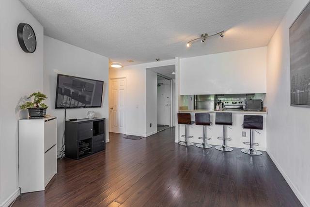 415 - 7 Bishop Ave, Condo with 1 bedrooms, 1 bathrooms and 1 parking in Toronto ON | Image 20