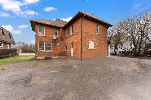 70 Madawaska Street, House other with 0 bedrooms, 0 bathrooms and 6 parking in Arnprior ON | Image 4