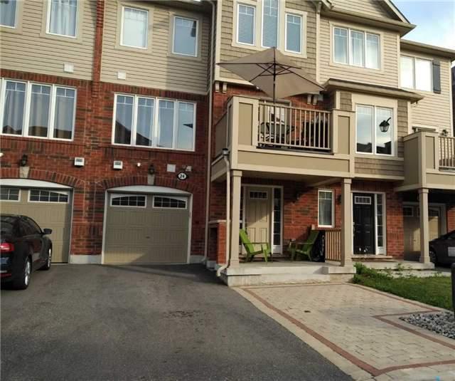 24 Suitor Crt, House attached with 2 bedrooms, 3 bathrooms and 2 parking in Milton ON | Image 2