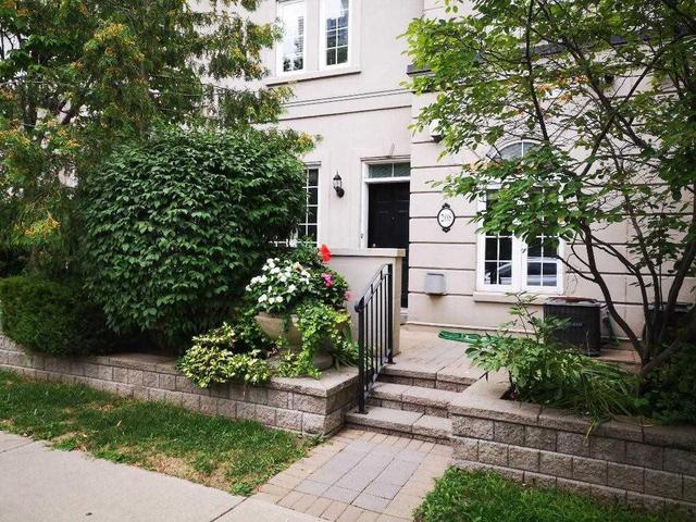 208 - 8 Humberstone Dr, Townhouse with 3 bedrooms, 3 bathrooms and 2 parking in Toronto ON | Image 1