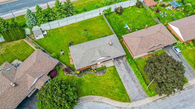6035 Britannia Crescent, House detached with 5 bedrooms, 3 bathrooms and null parking in Niagara Falls ON | Image 38