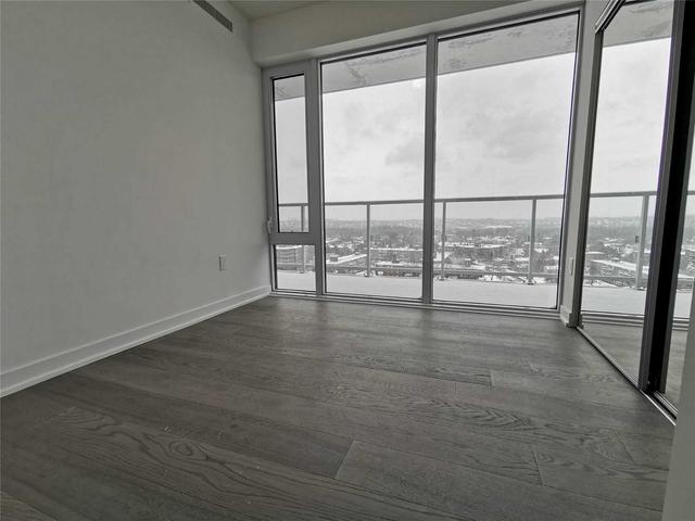 1014 - 20 O'neill Rd, Condo with 2 bedrooms, 2 bathrooms and 1 parking in Toronto ON | Image 5
