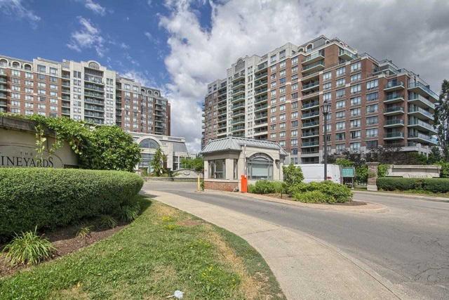 312 - 350 Red Maple Rd, Condo with 1 bedrooms, 1 bathrooms and 1 parking in Richmond Hill ON | Image 1
