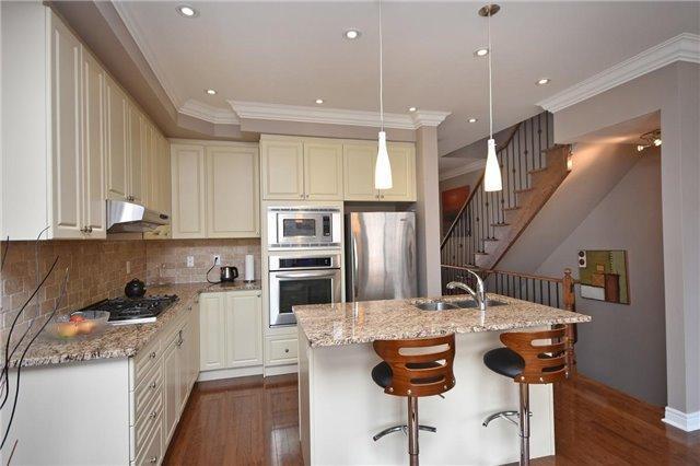 8 - 5700 Long Valley Rd, Townhouse with 3 bedrooms, 4 bathrooms and 2 parking in Mississauga ON | Image 10