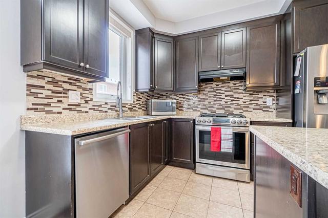 21 Tribune Dr, House detached with 3 bedrooms, 3 bathrooms and 2 parking in Brampton ON | Image 16