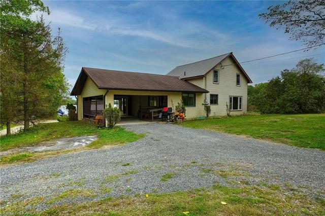 30 a Franklin Drive, House detached with 3 bedrooms, 1 bathrooms and 10 parking in Rideau Lakes ON | Image 12