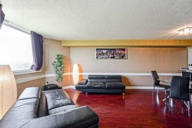 1110 - 238 Albion Rd, Condo with 3 bedrooms, 2 bathrooms and 1 parking in Toronto ON | Image 15