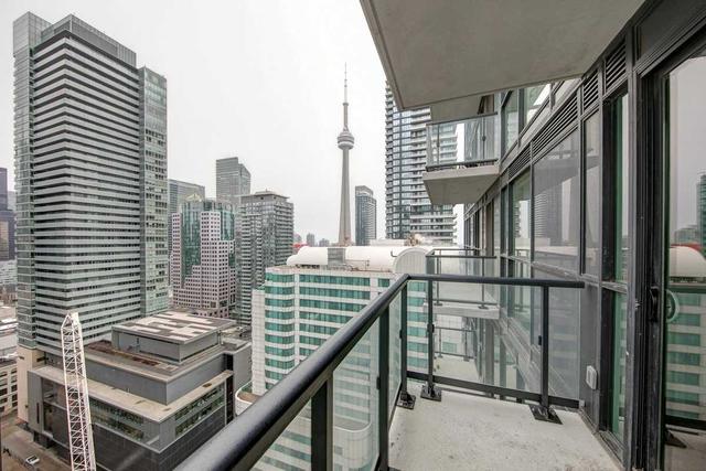 2411 - 87 Peter St, Condo with 1 bedrooms, 1 bathrooms and 0 parking in Toronto ON | Image 11