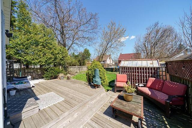 93 East 12th Street, House detached with 2 bedrooms, 2 bathrooms and 4 parking in Hamilton ON | Image 36