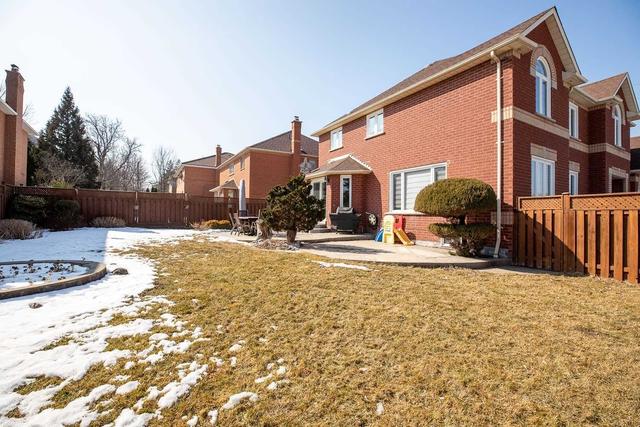 2078 Perran Dr, House detached with 4 bedrooms, 4 bathrooms and 6 parking in Mississauga ON | Image 27