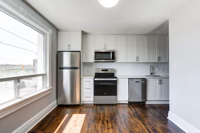 upper - 2534 St Clair Ave W, House semidetached with 2 bedrooms, 1 bathrooms and 0 parking in Toronto ON | Image 8