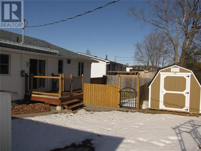 7 Ferguson Road, House detached with 4 bedrooms, 2 bathrooms and null parking in Elliot Lake ON | Image 34