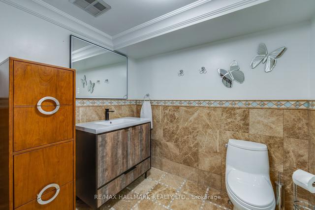 217 Mutual St, House attached with 3 bedrooms, 3 bathrooms and 2 parking in Toronto ON | Image 22