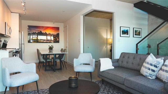 701 - 246 Logan Ave, Condo with 2 bedrooms, 1 bathrooms and 1 parking in Toronto ON | Image 10