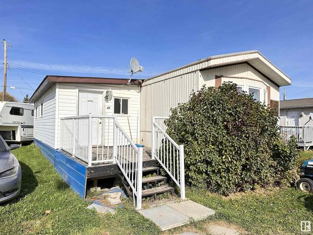 69 - 9501 104 Av, Home with 3 bedrooms, 1 bathrooms and 2 parking in Westlock AB | Image 26