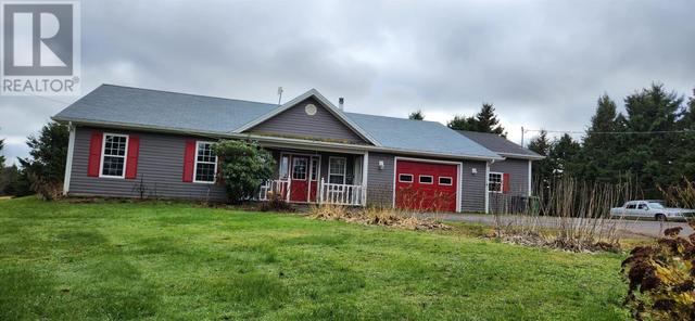 51 Fortune Road, House detached with 2 bedrooms, 2 bathrooms and null parking in Souris FD PE | Image 2