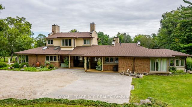 16365 Bathurst St, House detached with 6 bedrooms, 4 bathrooms and 10 parking in Newmarket ON | Image 35