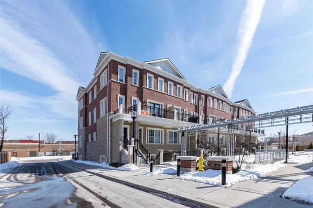 a12 - 26 Bruce St, Townhouse with 2 bedrooms, 2 bathrooms and 1 parking in Vaughan ON | Image 1