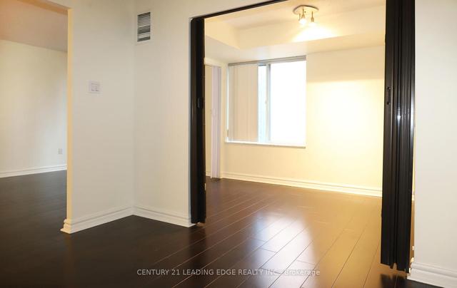 1508 - 33 University Ave, Condo with 2 bedrooms, 2 bathrooms and 1 parking in Toronto ON | Image 2