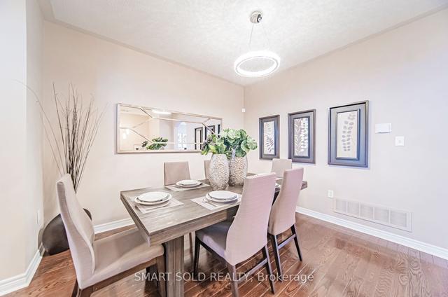 111 Rivington Ave, House detached with 4 bedrooms, 4 bathrooms and 4 parking in Vaughan ON | Image 39