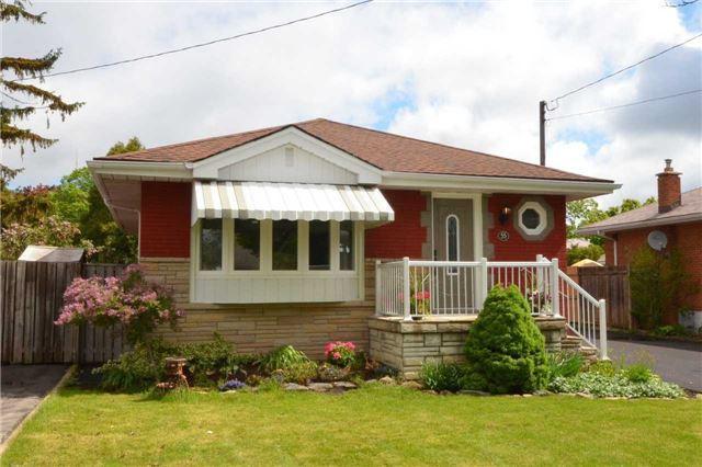 55 Wildewood Ave, House detached with 3 bedrooms, 2 bathrooms and 8 parking in Hamilton ON | Image 1