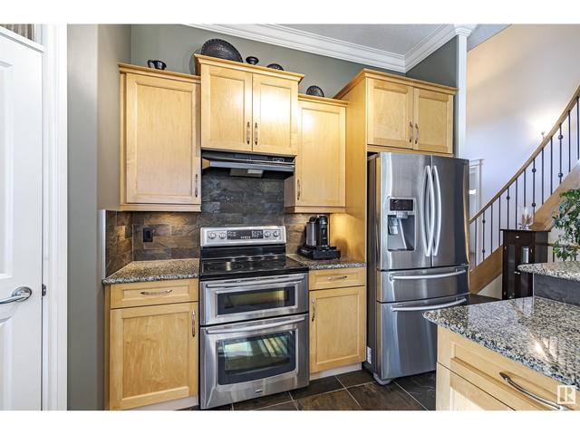 215 Galland Cl Nw, House detached with 4 bedrooms, 3 bathrooms and 4 parking in Edmonton AB | Image 13