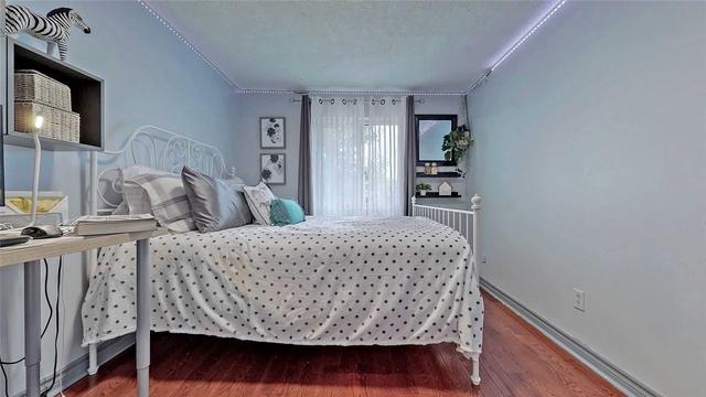 12 - 1764 Rathburn Rd E, Townhouse with 3 bedrooms, 2 bathrooms and 3 parking in Mississauga ON | Image 10