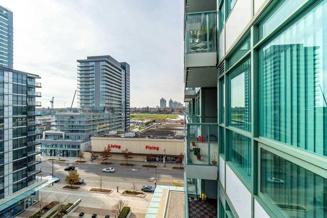 1011 - 15 Singer Crt, Condo with 1 bedrooms, 2 bathrooms and 1 parking in Toronto ON | Image 19