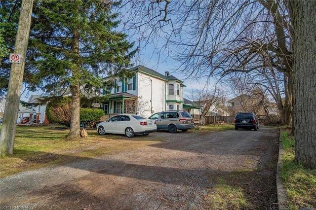 5772 North St, House detached with 4 bedrooms, 2 bathrooms and 8 parking in Niagara Falls ON | Image 27