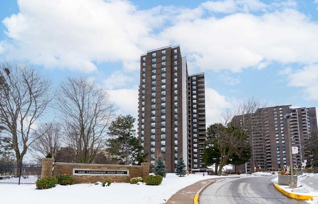 710 - 1515 Lakeshore Rd E, Condo with 3 bedrooms, 2 bathrooms and 1 parking in Mississauga ON | Card Image