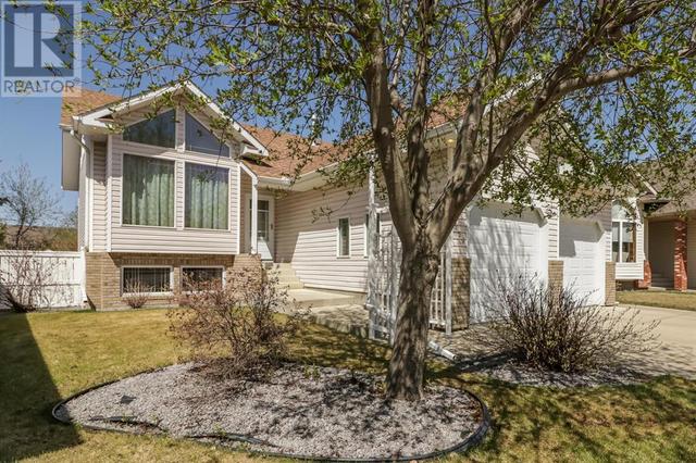 136 Ahlstrom Close Se, House detached with 4 bedrooms, 3 bathrooms and 2 parking in Red Deer AB | Image 35