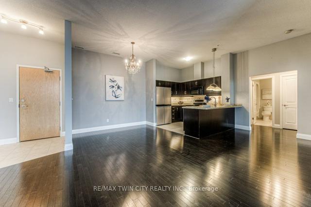 310 - 165 Duke St E, Condo with 1 bedrooms, 1 bathrooms and 1 parking in Kitchener ON | Image 4
