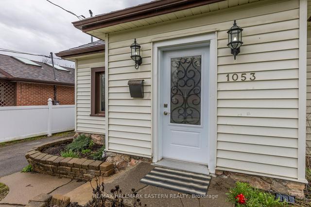 1053 Western Ave, House detached with 2 bedrooms, 1 bathrooms and 2 parking in Peterborough ON | Image 35