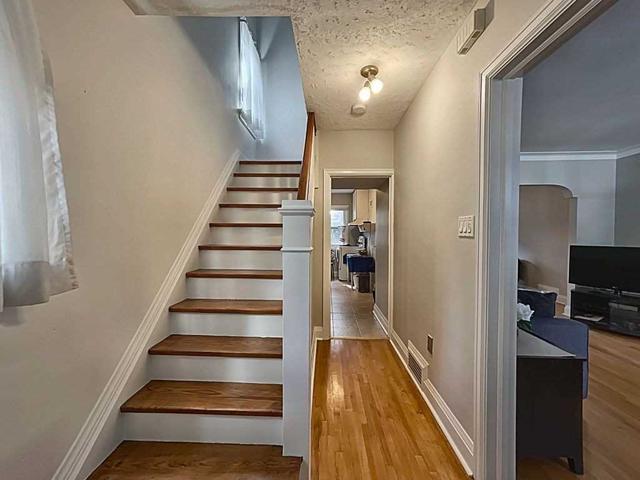 767 Eglinton Ave E, House semidetached with 3 bedrooms, 2 bathrooms and 3 parking in Toronto ON | Image 12