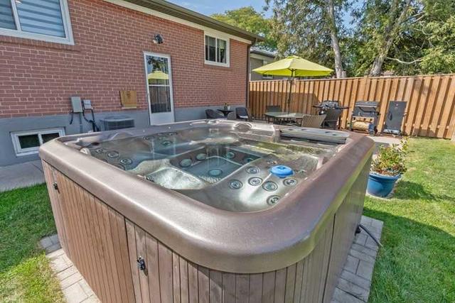 1279 Seagull Dr, House detached with 3 bedrooms, 2 bathrooms and 5 parking in Mississauga ON | Image 17