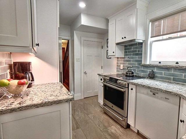 114 King St, House detached with 3 bedrooms, 2 bathrooms and 3 parking in Toronto ON | Image 19