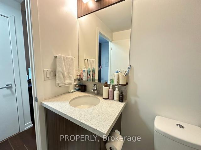 3401 - 21 Widmer St, Condo with 1 bedrooms, 2 bathrooms and 1 parking in Toronto ON | Image 24