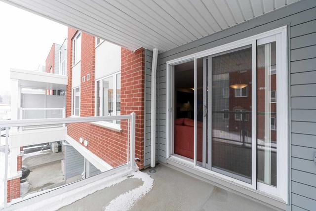 102 Progress Cres, Townhouse with 2 bedrooms, 3 bathrooms and 2 parking in Kitchener ON | Image 24