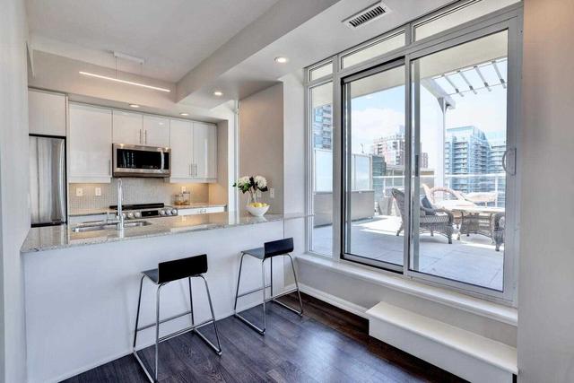 1817 - 75 East Liberty St, Condo with 2 bedrooms, 2 bathrooms and 2 parking in Toronto ON | Image 40