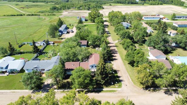 102 3rd Street W, House detached with 4 bedrooms, 3 bathrooms and 5 parking in Marsden SK | Image 45