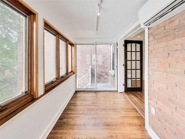 upper - 20 Kendal Ave, House semidetached with 2 bedrooms, 3 bathrooms and 1 parking in Toronto ON | Image 17