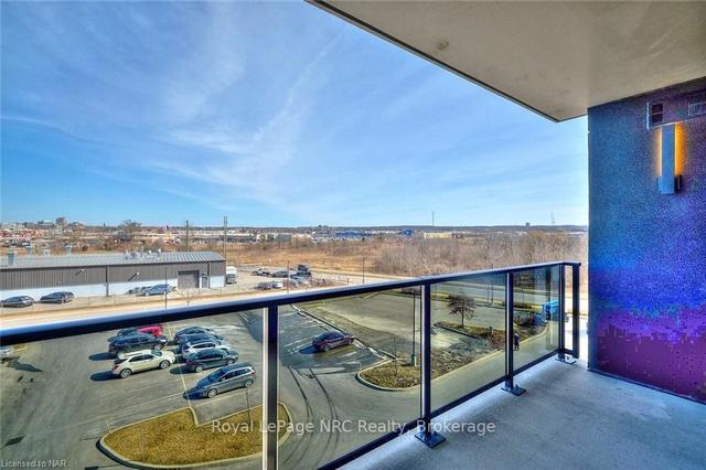 5 - 300b Fourth Ave, Condo with 1 bedrooms, 2 bathrooms and 2 parking in St. Catharines ON | Image 2