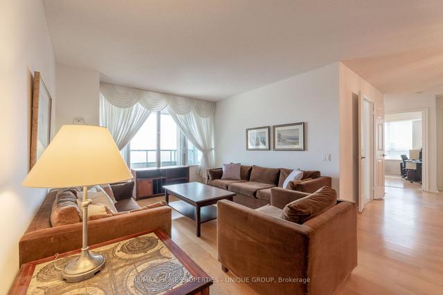 2102 - 61 Town Centre Crt, Condo with 3 bedrooms, 2 bathrooms and 1 parking in Toronto ON | Image 21