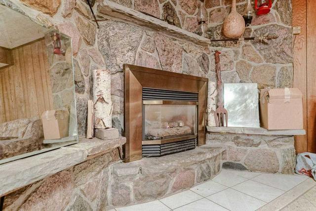 95 Fontainbleau Dr, House semidetached with 4 bedrooms, 2 bathrooms and 5 parking in Toronto ON | Image 27