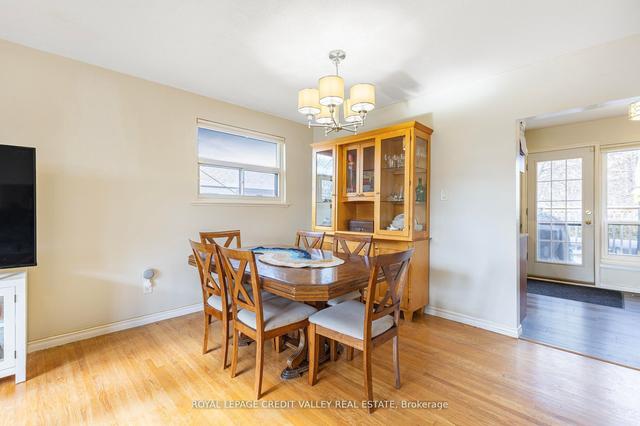 13 Castlemore Dr, House detached with 3 bedrooms, 2 bathrooms and 5 parking in Brampton ON | Image 34