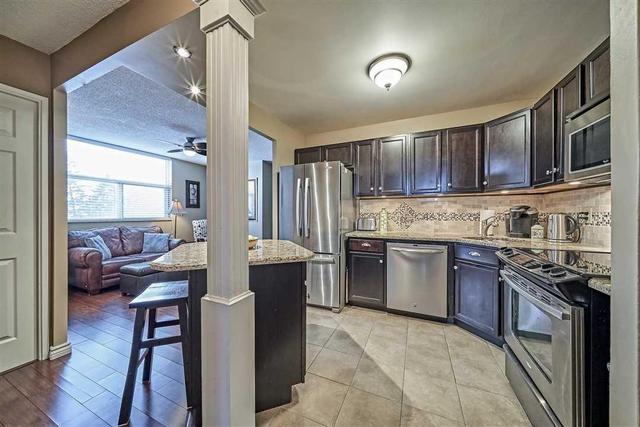 302 - 44 Falby Crt, Condo with 2 bedrooms, 2 bathrooms and 1 parking in Ajax ON | Image 12