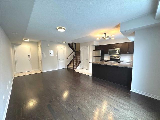 5 - 2464 Post Rd, Townhouse with 2 bedrooms, 2 bathrooms and 1 parking in Oakville ON | Image 15
