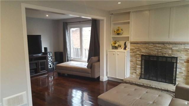 9 Cox Cres, House detached with 4 bedrooms, 3 bathrooms and 4 parking in Brampton ON | Image 6
